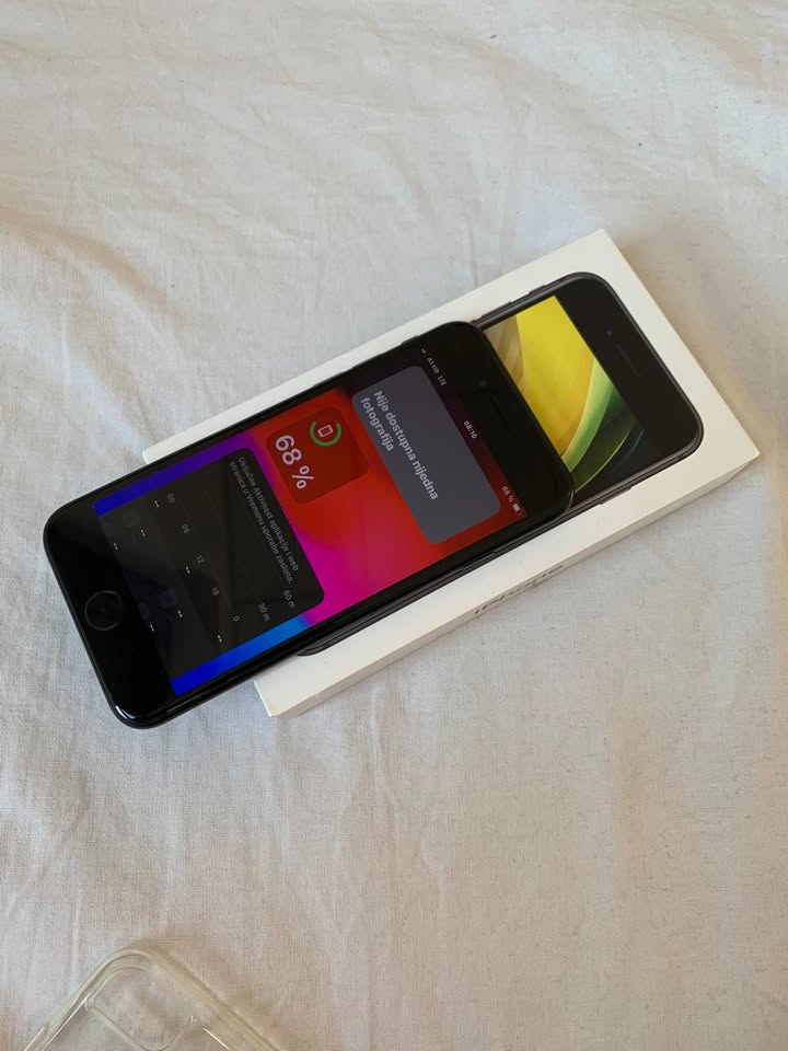 iPhone se 2020 64gb